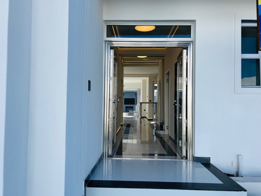 4 Bedroom Property for Sale in Sandown Western Cape